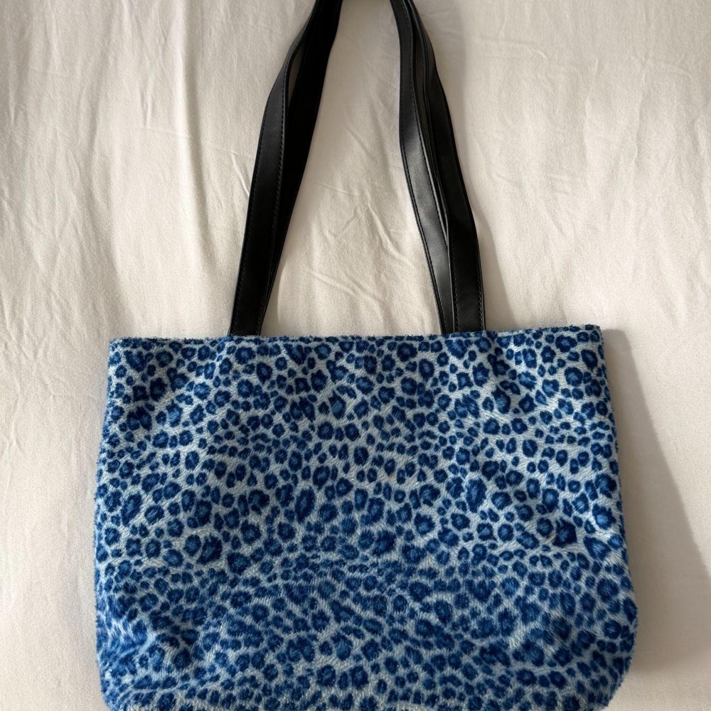 Vintage dELiA*s Y2K Blue Leopard Fuzzy Tote Bag Animal Print Plush Shoulder Bag